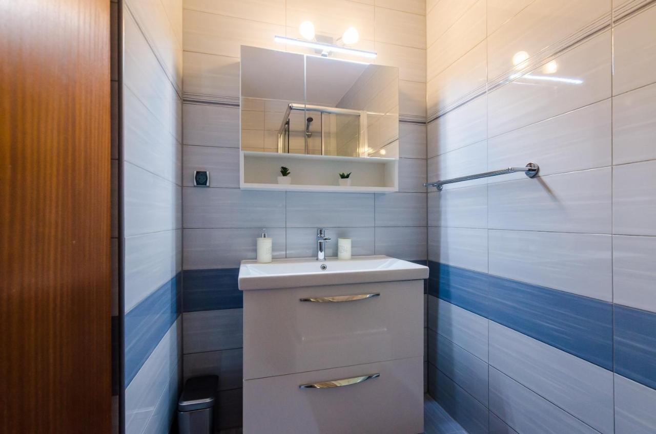 Apartments Melany Slano Exterior photo